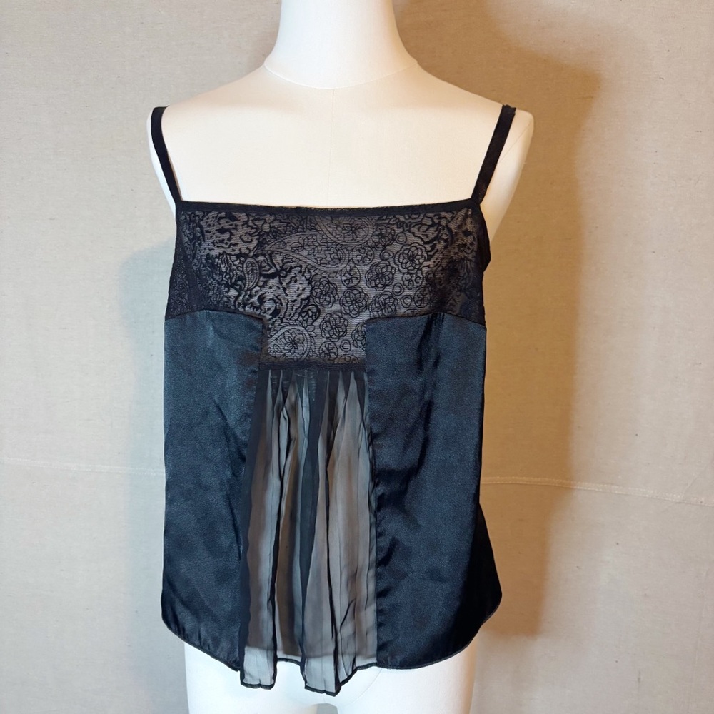 Victoria’s Secret black cami top size small